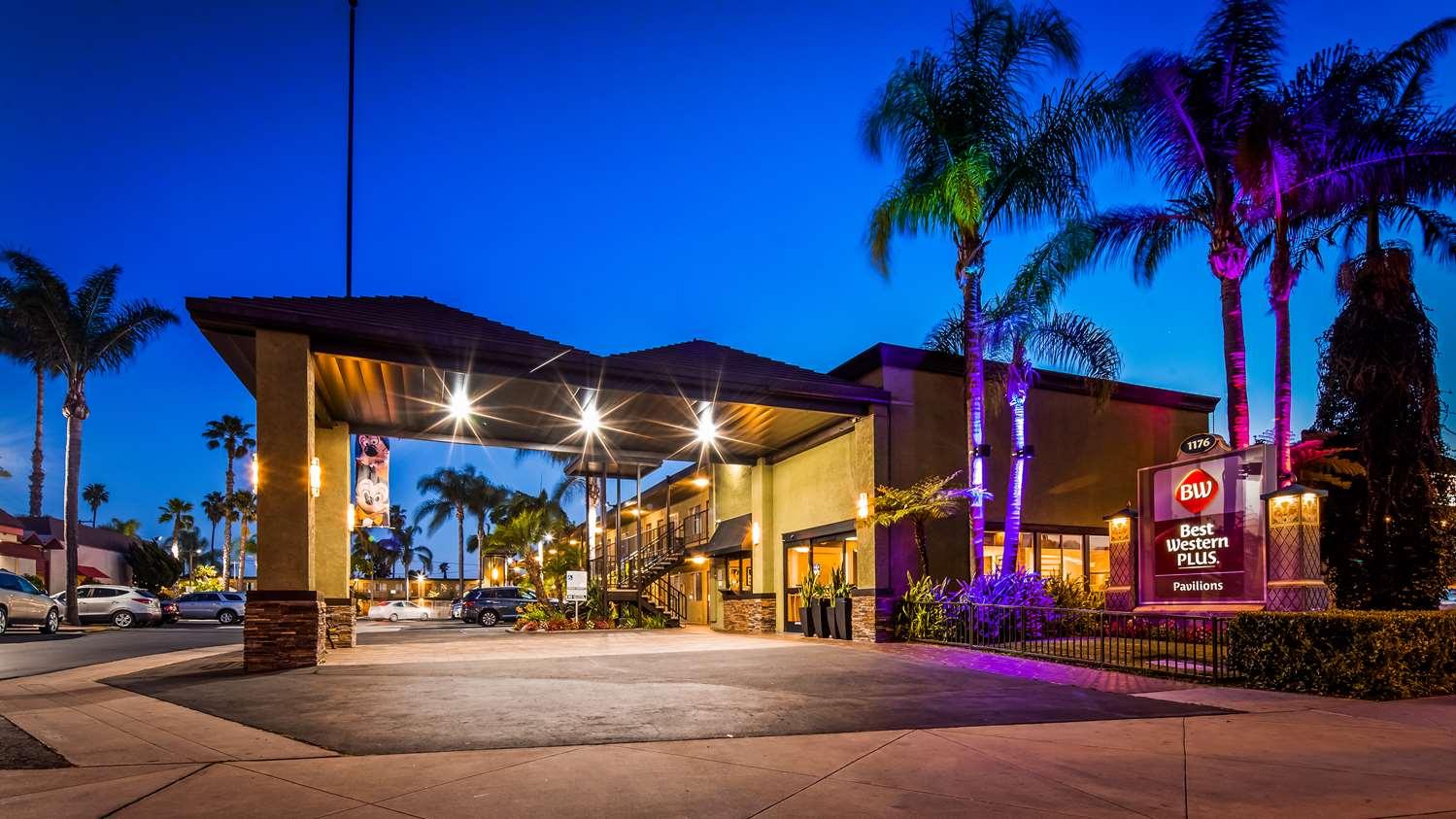 Best Western Plus Pavilions Anaheim Zewnętrze zdjęcie